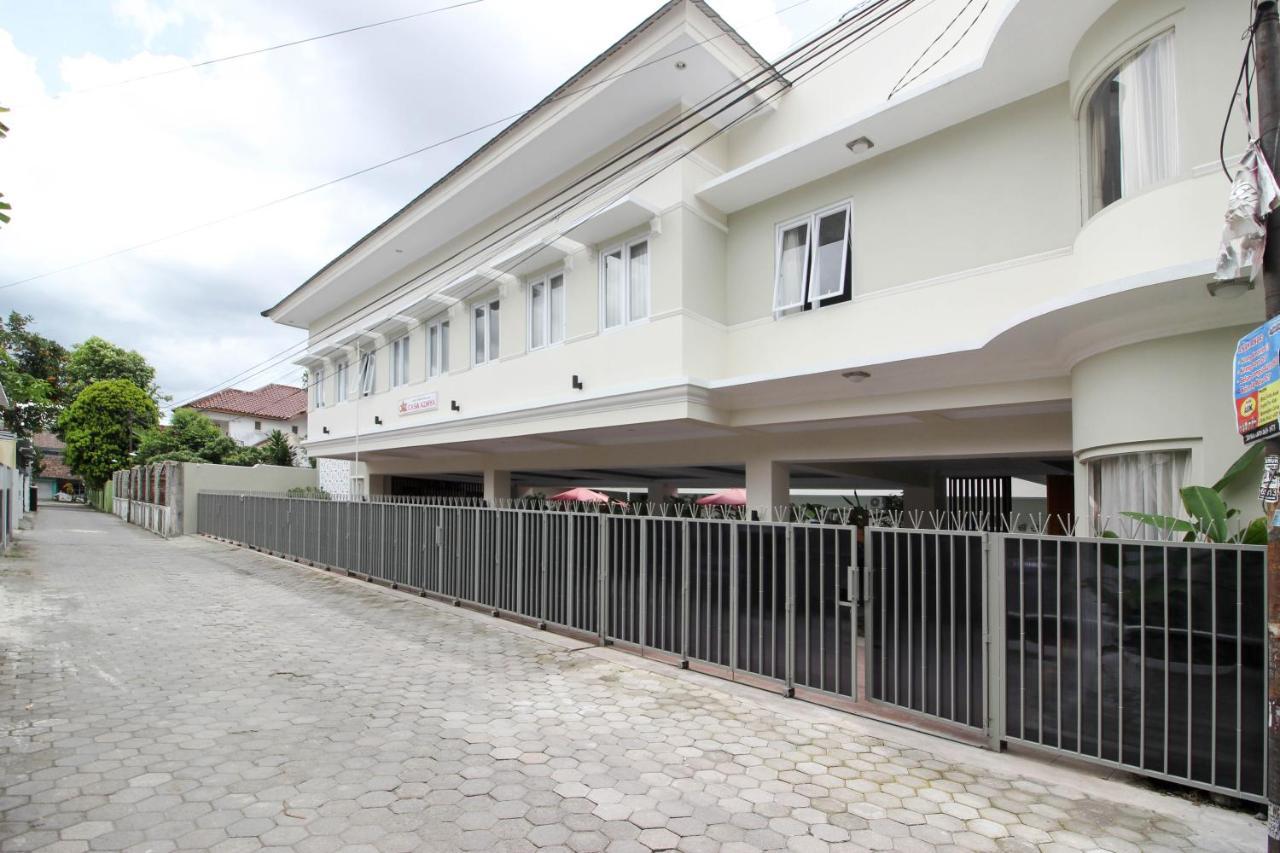 Reddoorz Syariah Plus @ Jakal Bawah 3 Kejayan Exteriör bild